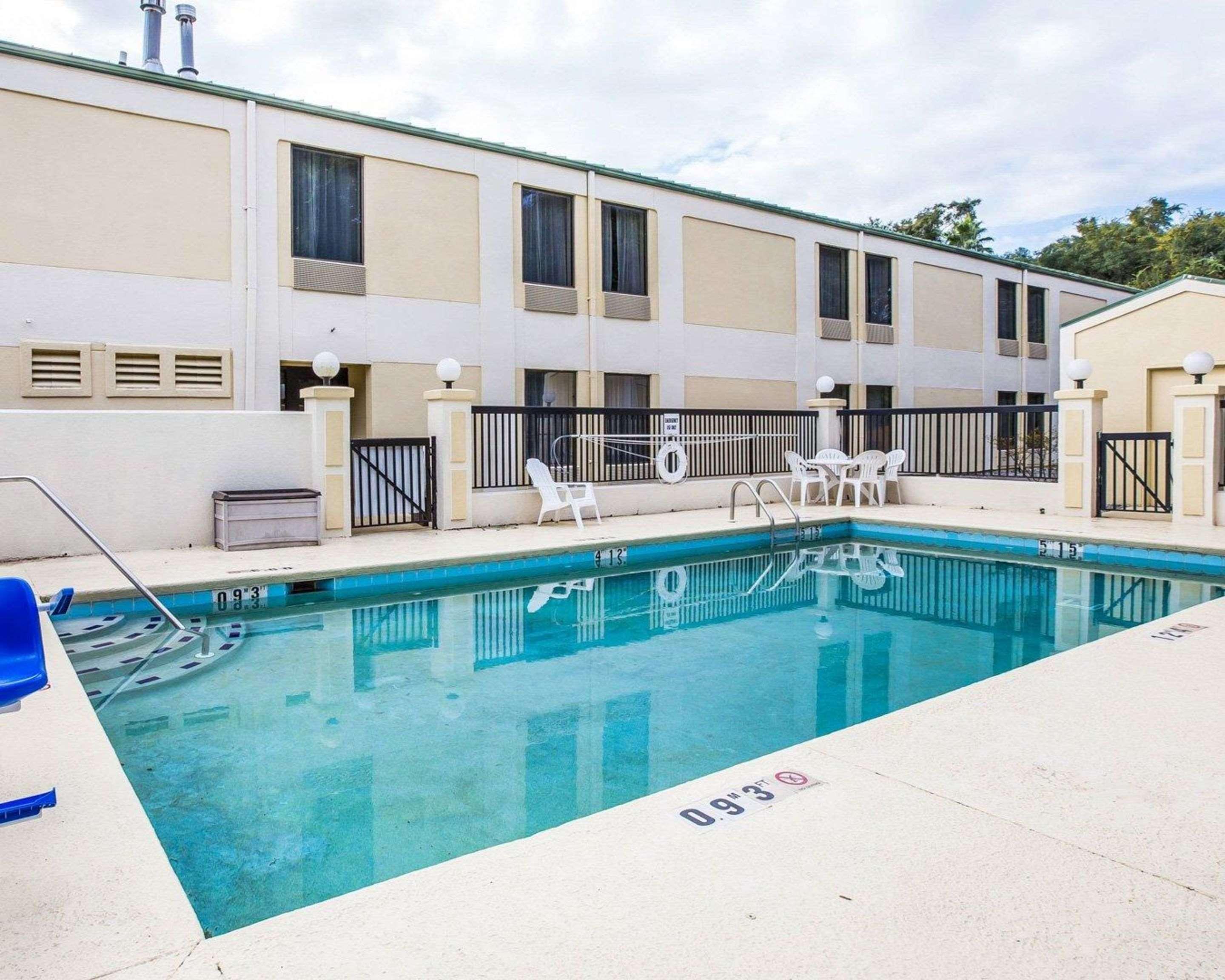 Quality Inn Darien-North Brunswick Luaran gambar
