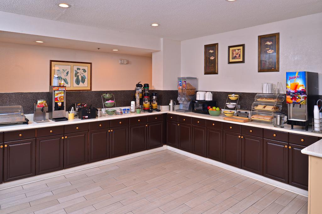 Quality Inn Darien-North Brunswick Bilik gambar